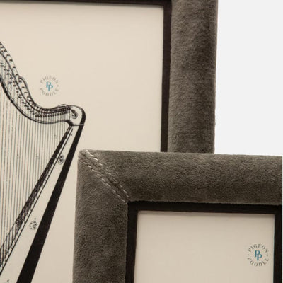 Juneau Frame