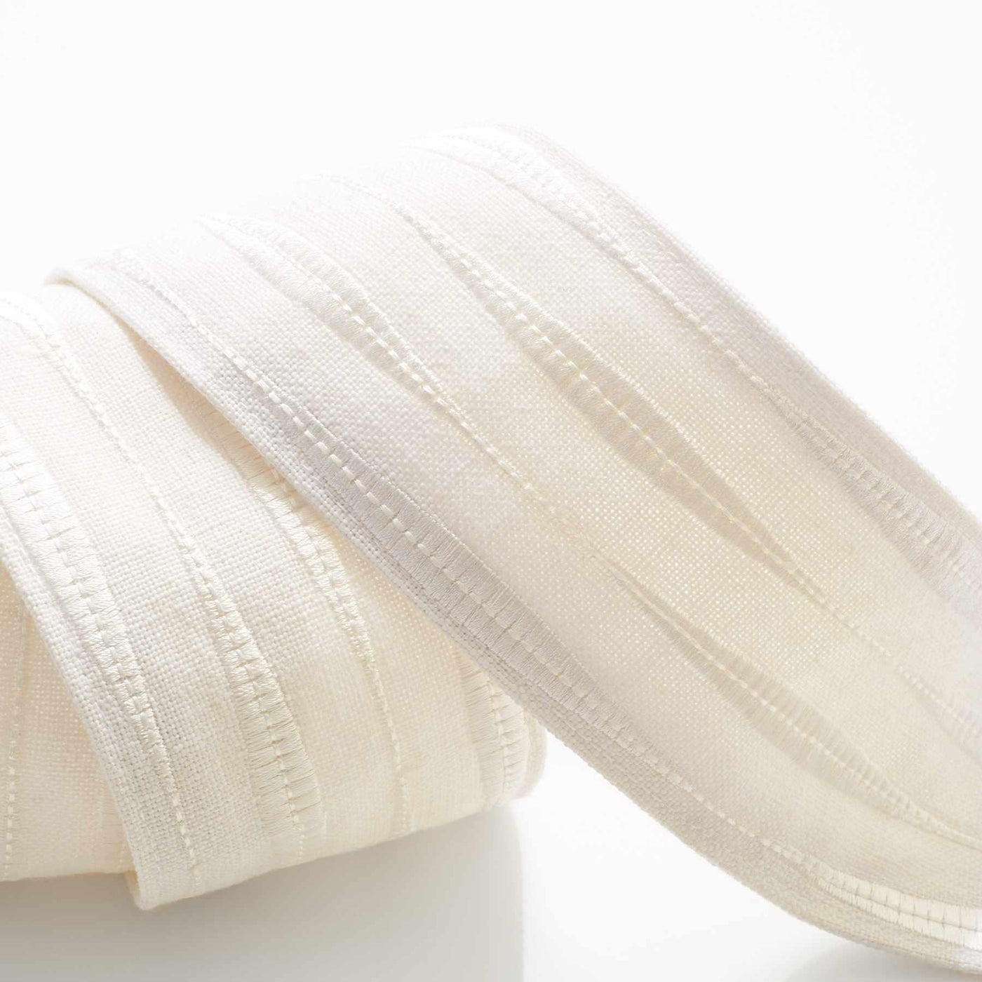 Drizzle White Drapery Sample