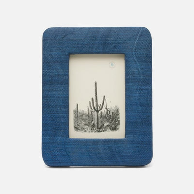 Halle Frame
