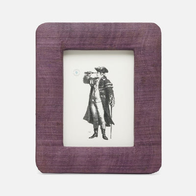 Halle Frame